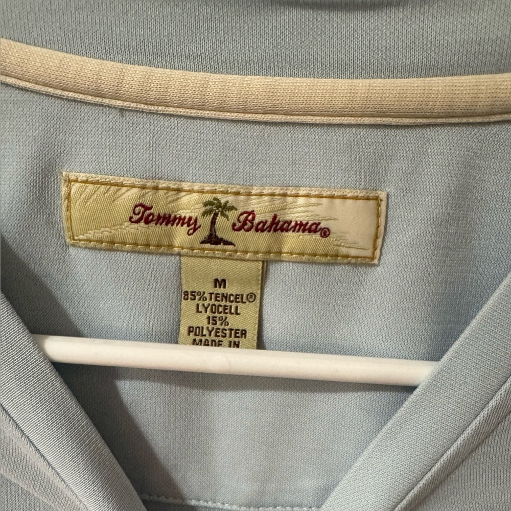 Shirt - Picture 2 of 3